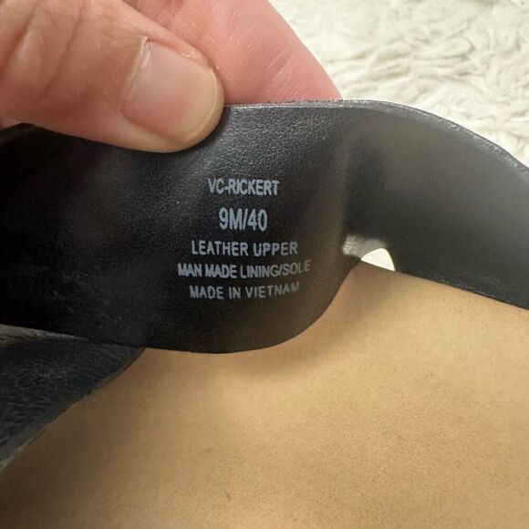 Vince Camuto Rickert Black Leather Cross strap Slide Sandals size 9M /40 - Picture 9 of 9